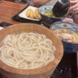 丸亀製麺鹿児島店の限定メニュー・豚つけ汁うどんが旨すぎて最高かよ、、、と感動した話💐